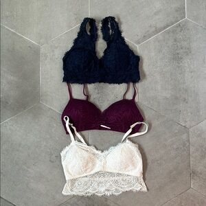 Lace Bralette Bra Set Navy Blue, Dark Purple, and White Gilly Hicks Size M/L